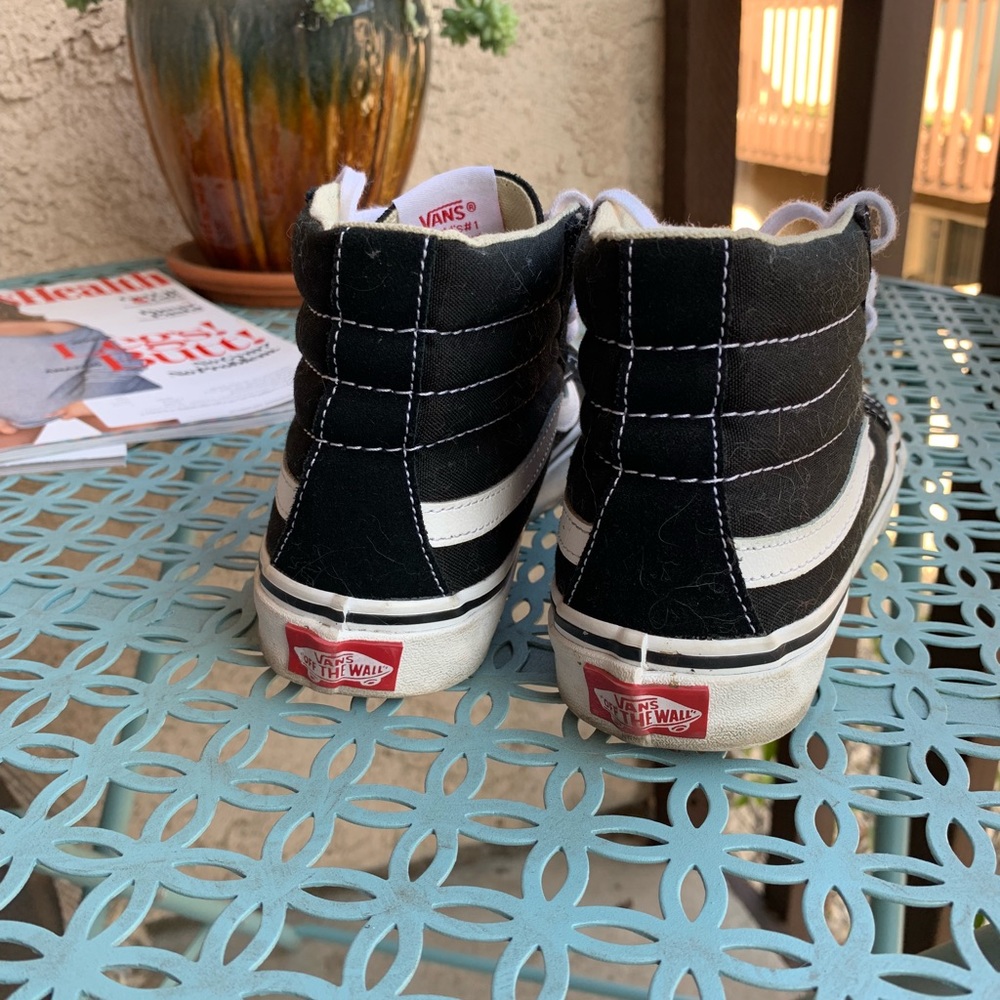 Vans - Picture 5 of 5